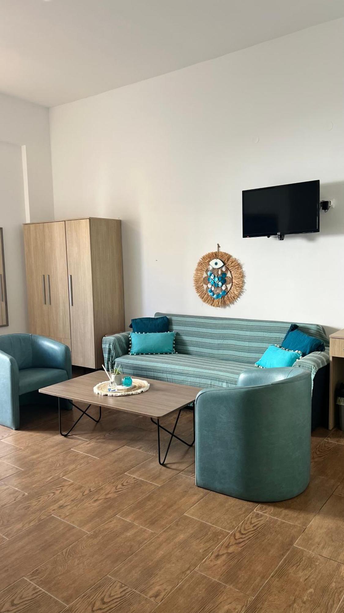 Grande Blue Suites With Private Bay Archangelos  Extérieur photo